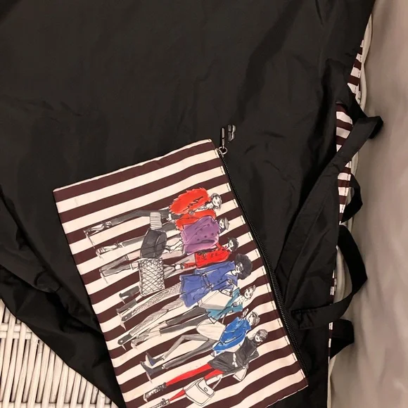 Vintage Henri Bendel tote - Picture 5 of 7